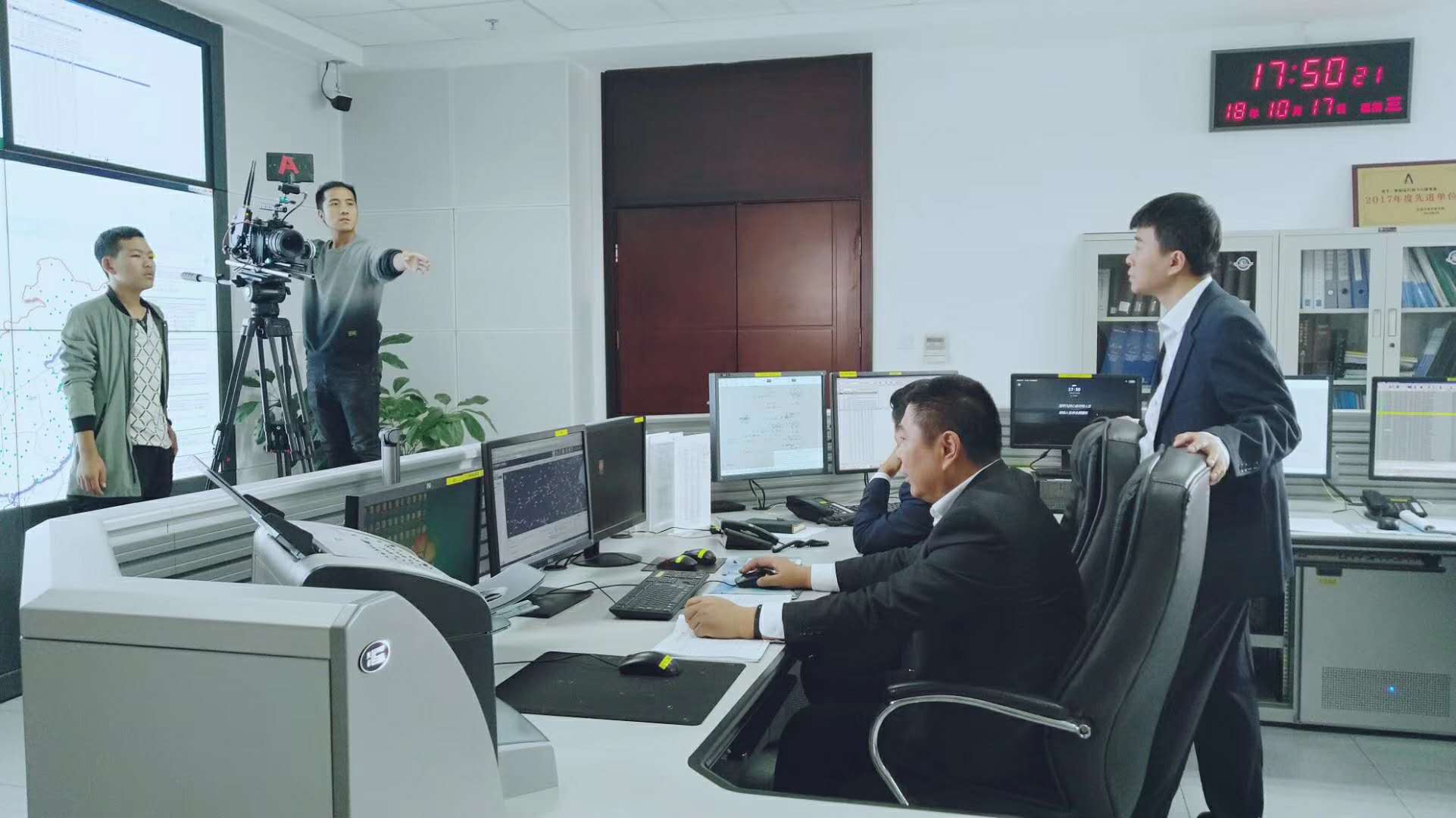 &#21315;&#20159;&#24179;&#21488;&#45;&#21315;&#20159;&#65288;&#20013;&#22269;&#65289;&#19968;&#31449;&#24335;&#26381;&#21153;&#24179;&#21488;